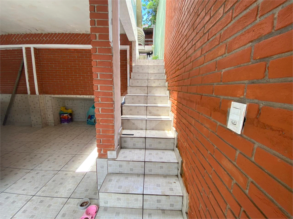 SOBRADO em ITAQUERA