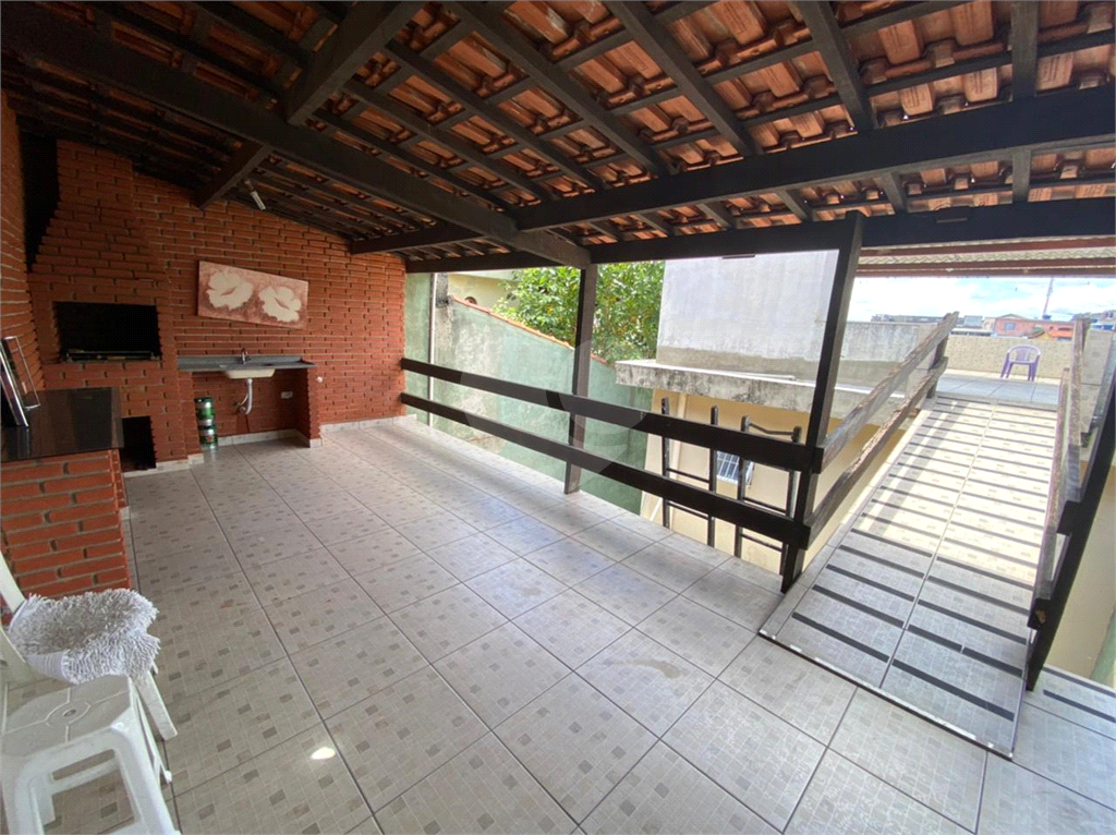 SOBRADO em ITAQUERA