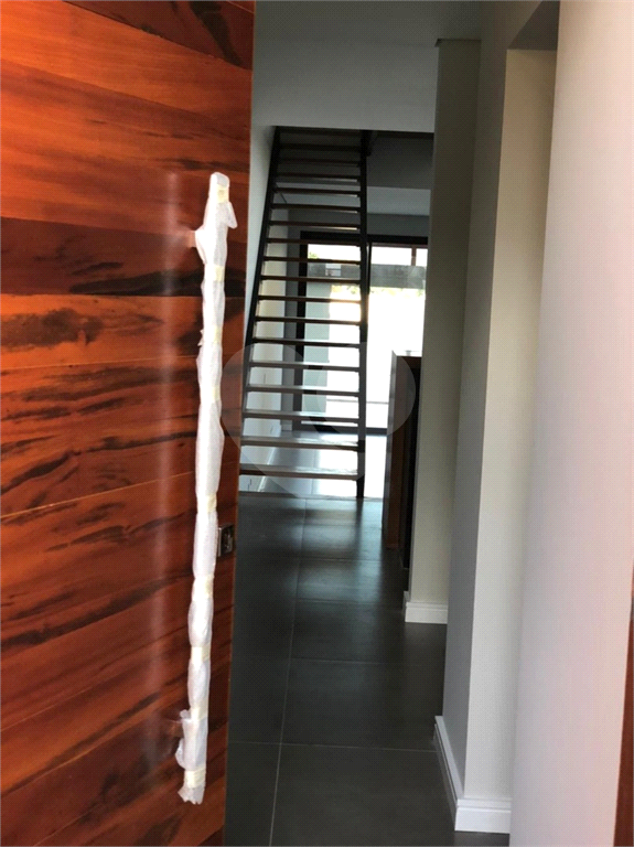 Sobrado à venda com 2 quartos, 166m² - Foto 12