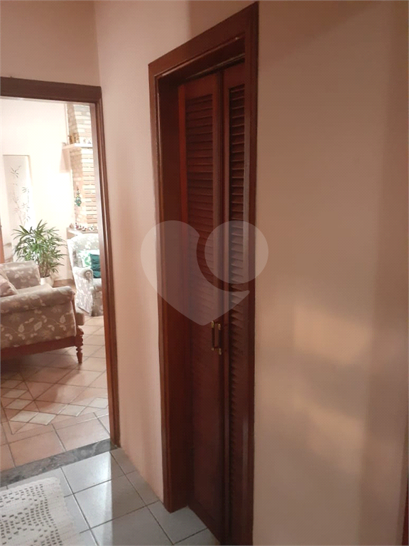 Casa à venda com 4 quartos, 320m² - Foto 19