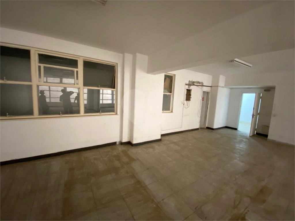 SALAS em CENTRO