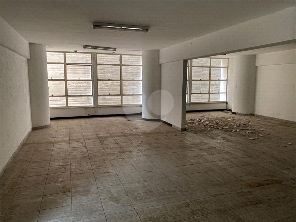 SALAS em CENTRO