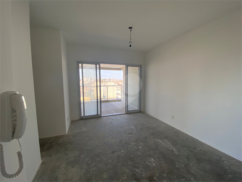 Apartamento próximo ao metrô Jardim São Paulo, com 2 dormitórios e 1 vaga