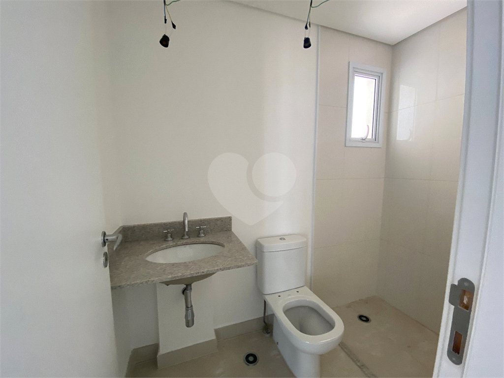 Apartamento próximo ao metrô Jardim São Paulo, com 2 dormitórios e 1 vaga