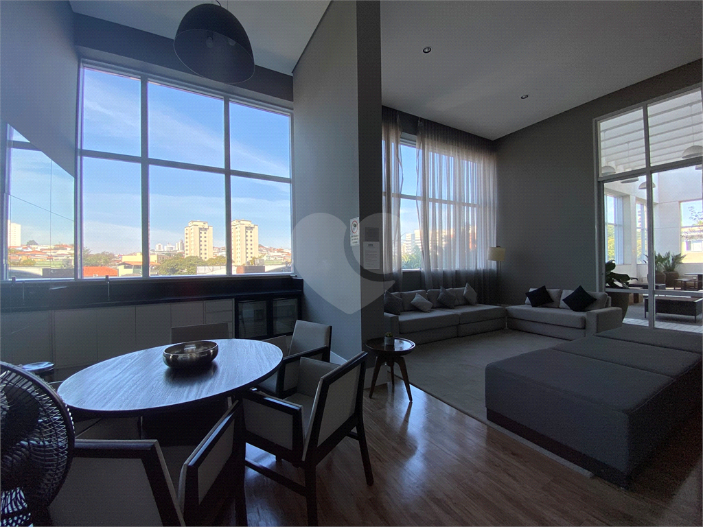 Apartamento próximo ao metrô Jardim São Paulo, com 2 dormitórios e 1 vaga