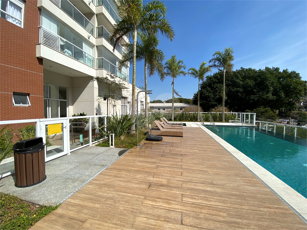 Apartamento próximo ao metrô Jardim São Paulo, com 2 dormitórios e 1 vaga
