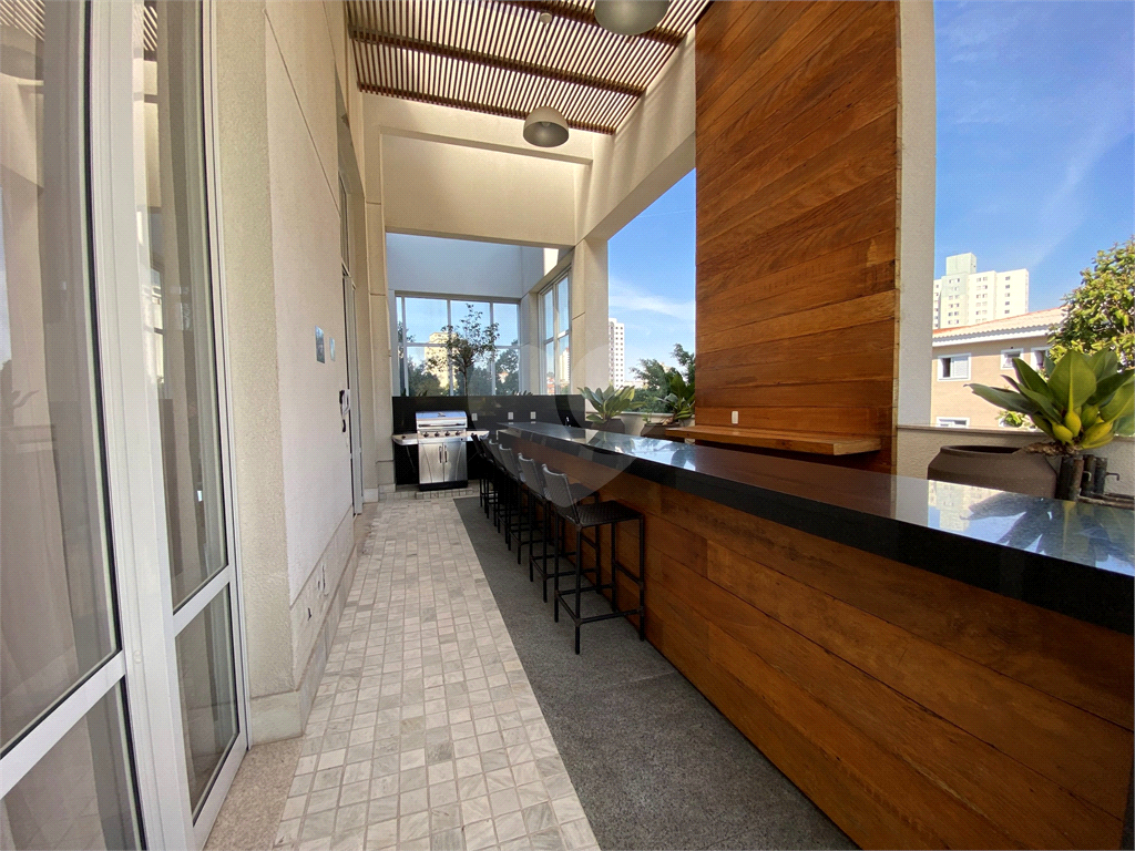 Apartamento próximo ao metrô Jardim São Paulo, com 2 dormitórios e 1 vaga