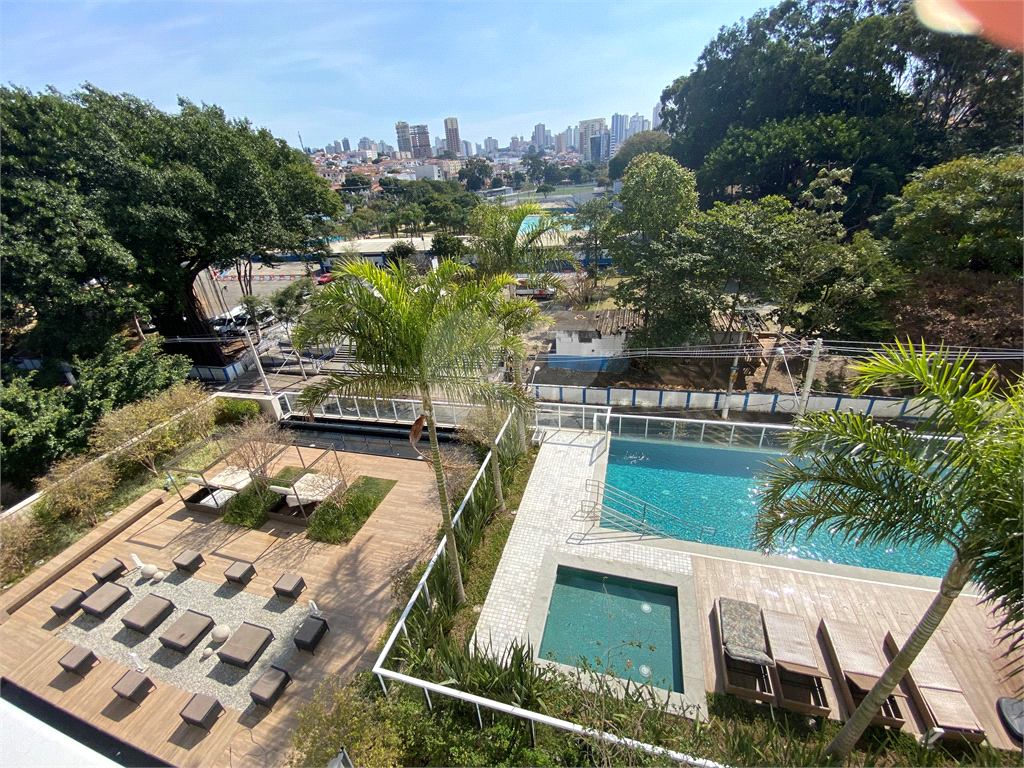 Apartamento próximo ao metrô Jardim São Paulo, com 2 dormitórios e 1 vaga