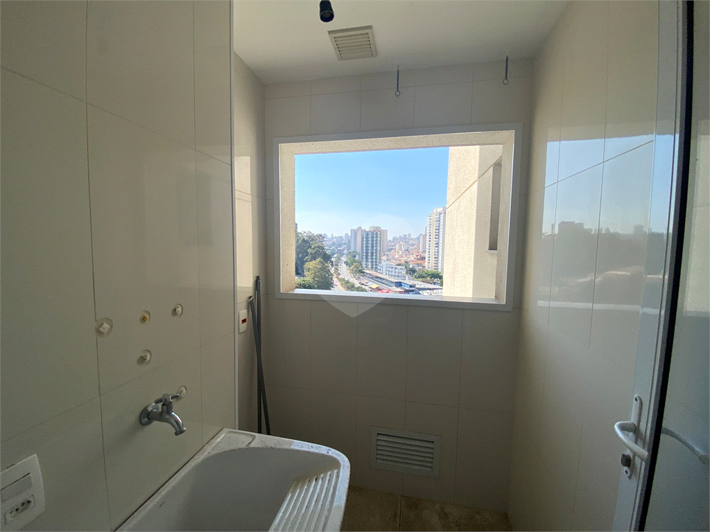Apartamento próximo ao metrô Jardim São Paulo, com 2 dormitórios e 1 vaga