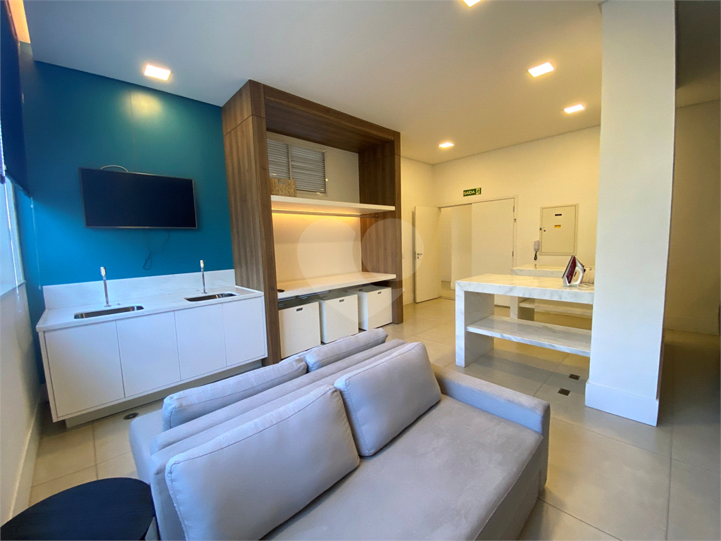 Apartamento próximo ao metrô Jardim São Paulo, com 2 dormitórios e 1 vaga