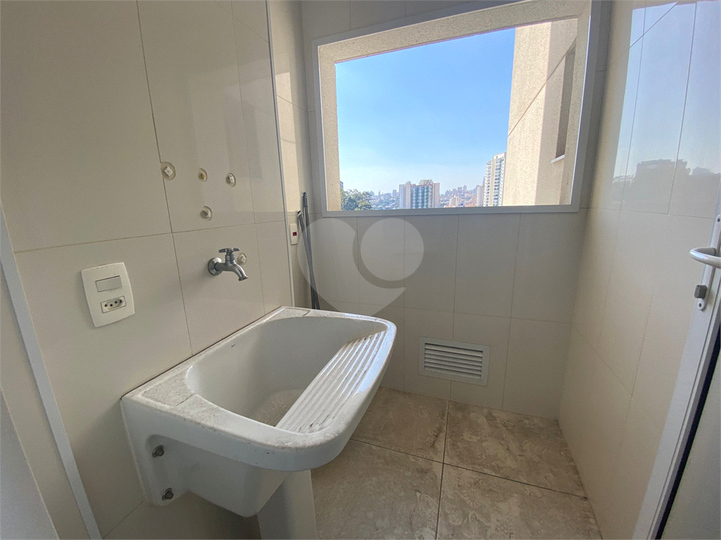 Apartamento próximo ao metrô Jardim São Paulo, com 2 dormitórios e 1 vaga