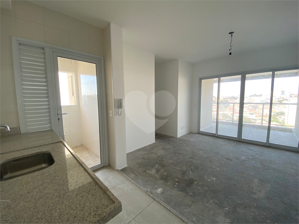 Apartamento próximo ao metrô Jardim São Paulo, com 2 dormitórios e 1 vaga