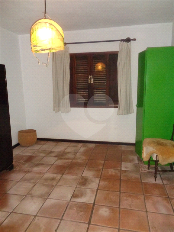 Casa à venda com 3 quartos, 150m² - Foto 9