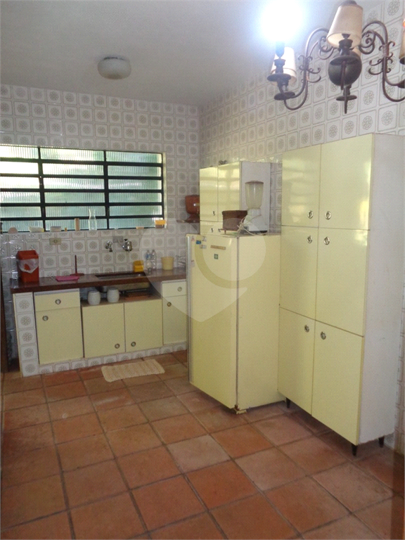 Casa à venda com 3 quartos, 150m² - Foto 2