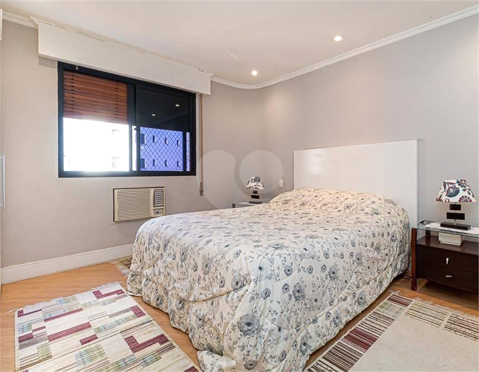 Apartamento em Santana