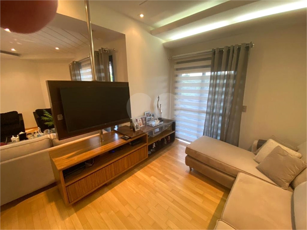 Apartamento à venda com 4 quartos, 135m² - Foto 6