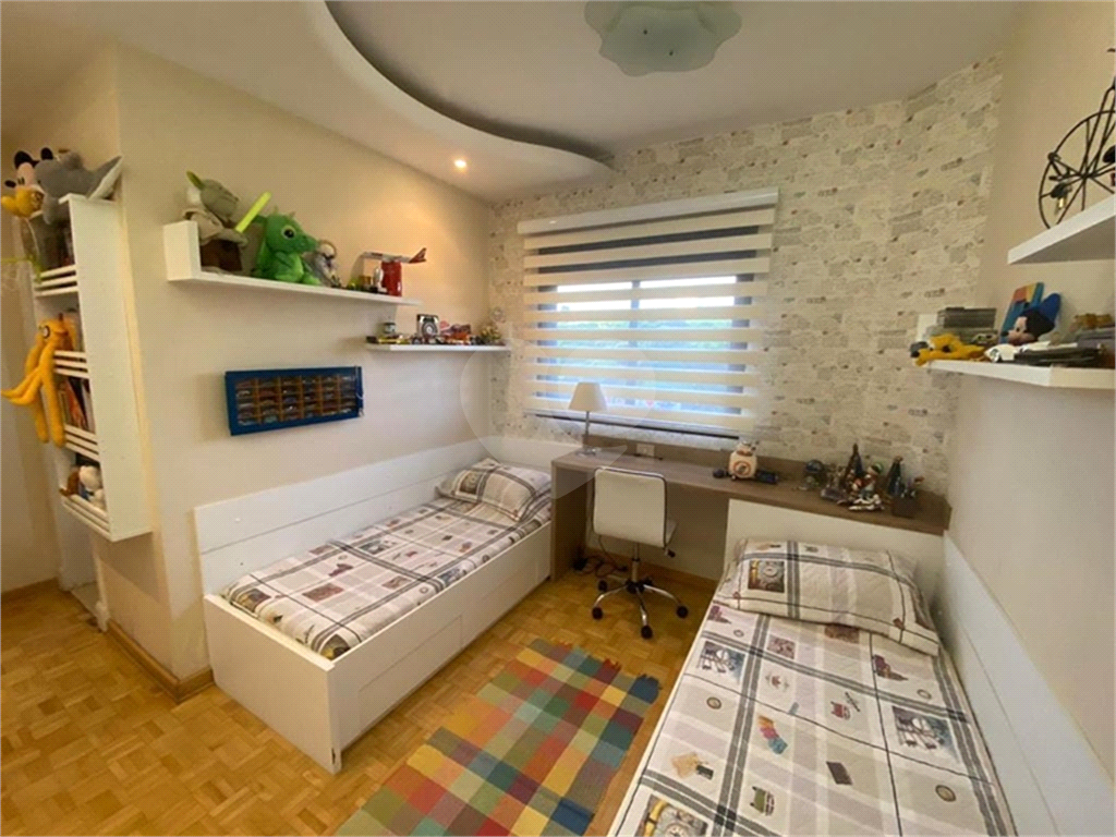 Apartamento à venda com 4 quartos, 135m² - Foto 26