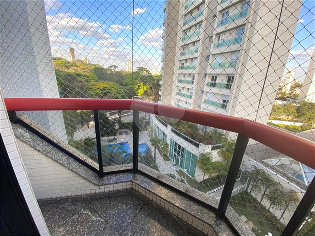 Apartamento à venda com 4 quartos, 135m² - Foto 18