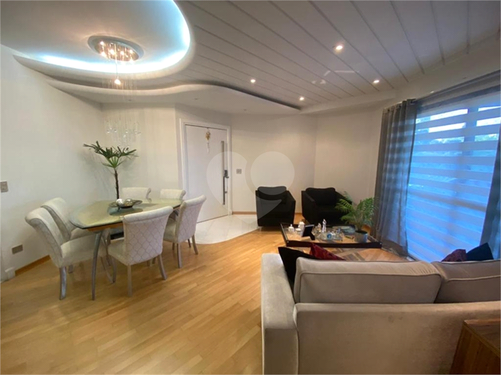 Apartamento à venda com 4 quartos, 135m² - Foto 3