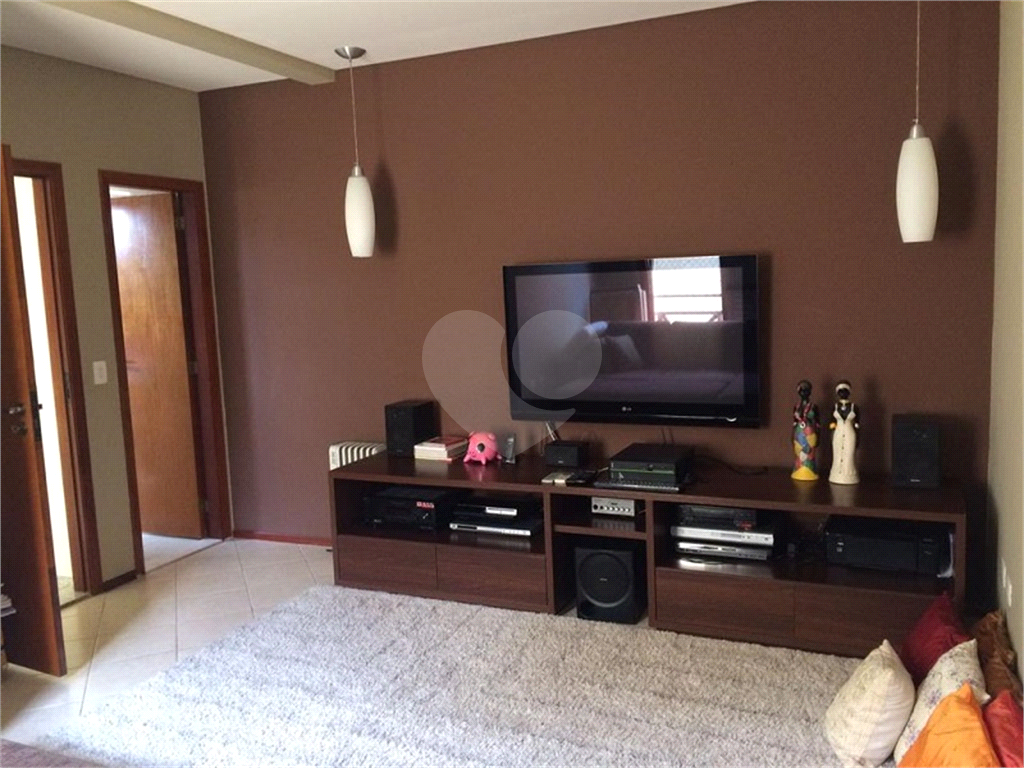 SOBRADO EM CONDOMÍNIO PORTAL DOS GRAMADOS, GUARULHOS-SP, 201M², 4 QUARTOS, 3 VAGAS