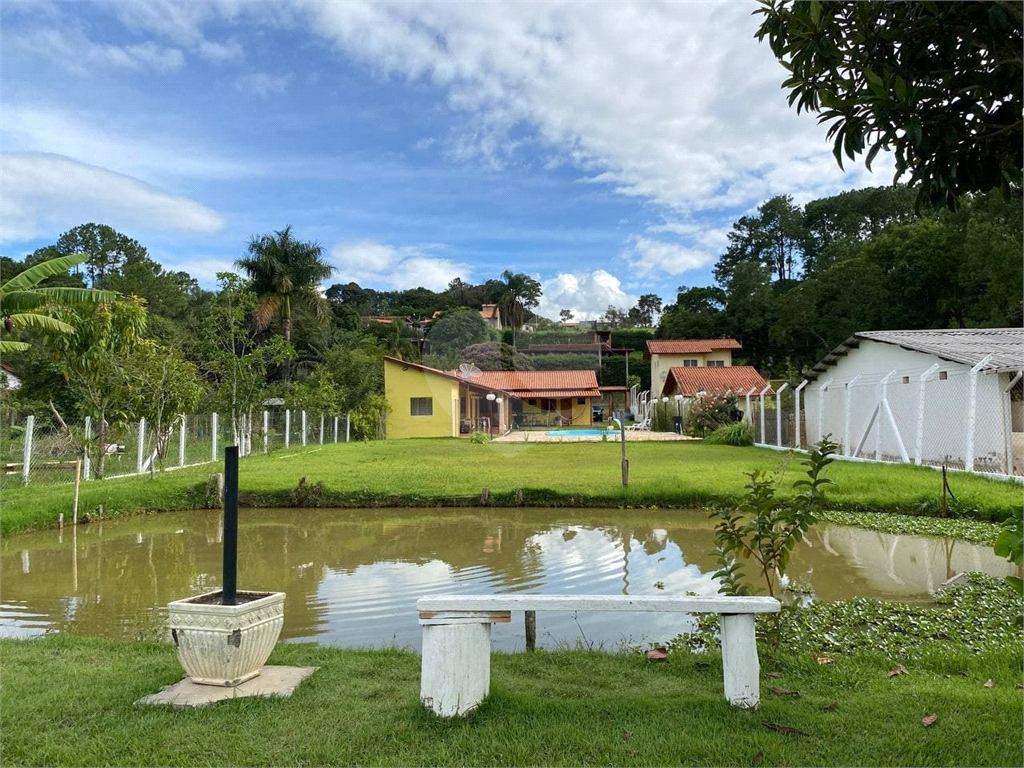 Fazenda à venda com 6 quartos, 350m² - Foto 2