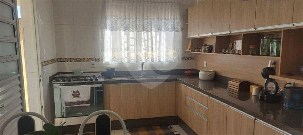 Casa à venda com 5 quartos, 240m² - Foto 26