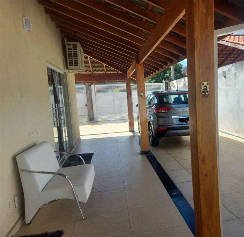 Casa à venda com 5 quartos, 240m² - Foto 29