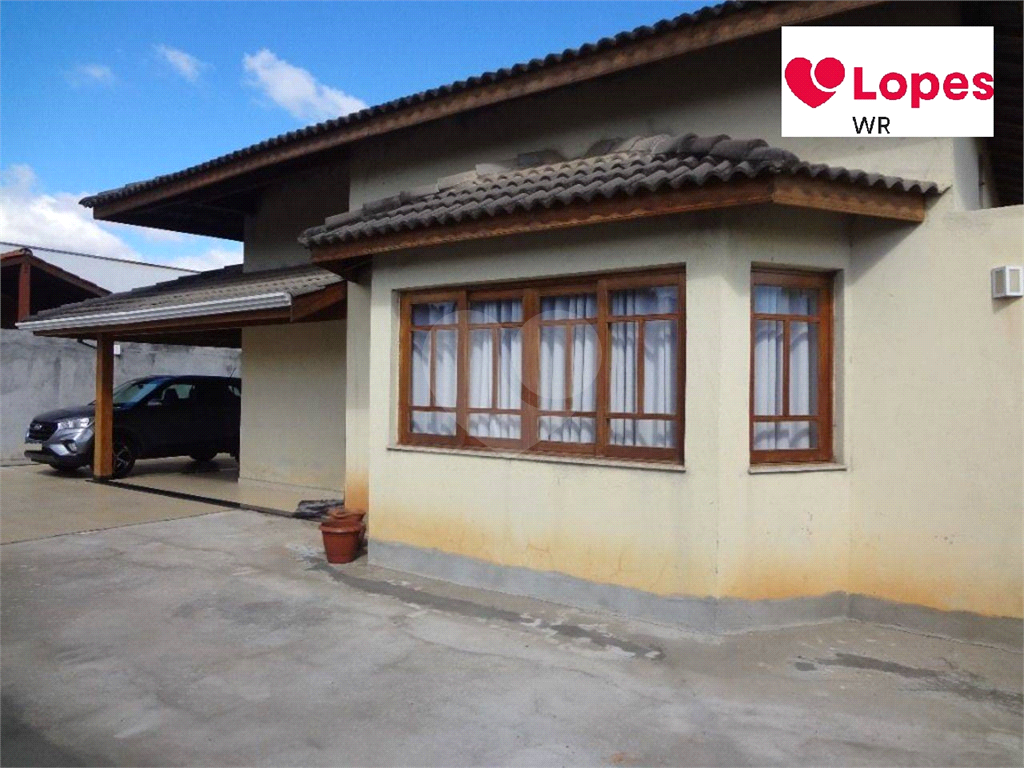 Casa à venda com 5 quartos, 240m² - Foto 32