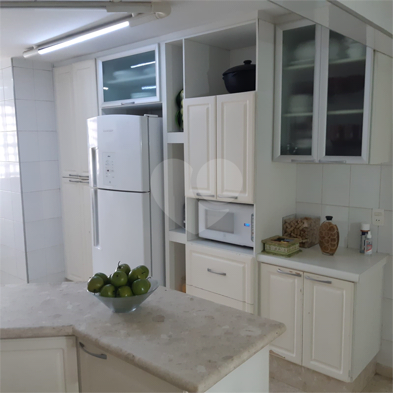 Apartamento à venda com 4 quartos, 190m² - Foto 15