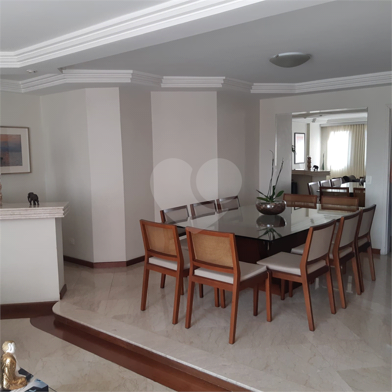 Apartamento à venda com 4 quartos, 190m² - Foto 8