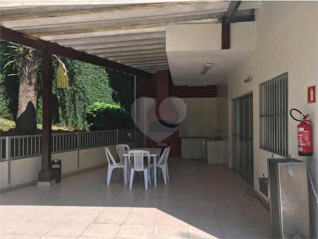 APARTAMENTO em CUPECÊ