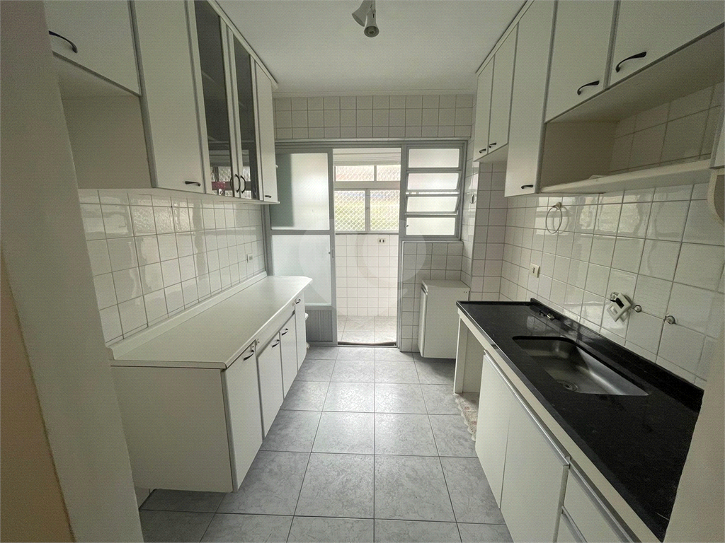 APARTAMENTO em CUPECÊ