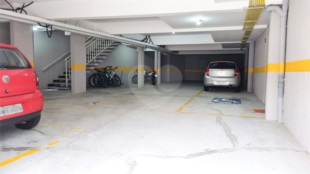 Condomio de apartamentos na Parada Inglesa