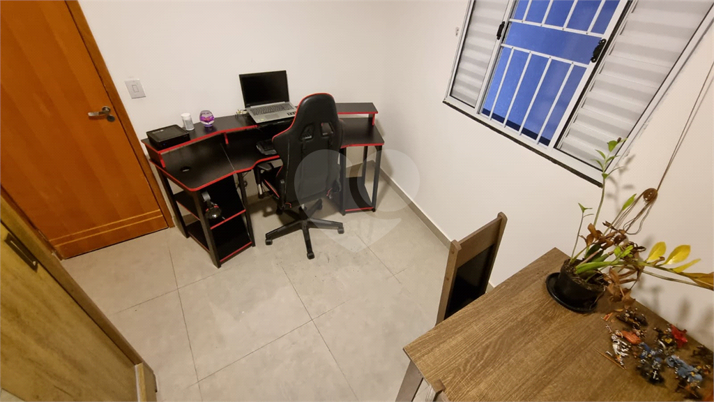 Condomio de apartamentos na Parada Inglesa