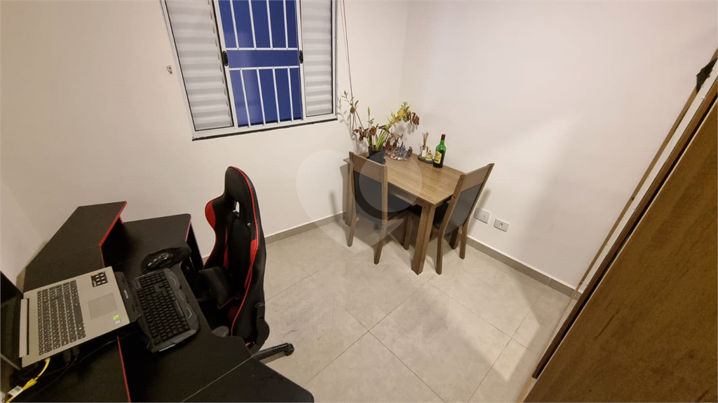 Condomio de apartamentos na Parada Inglesa