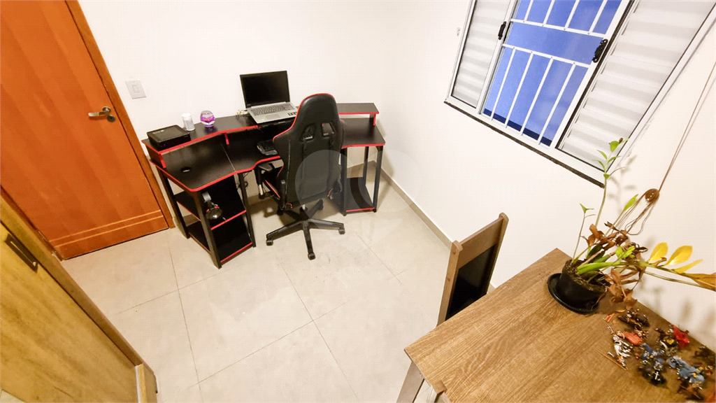 Condomio de apartamentos na Parada Inglesa