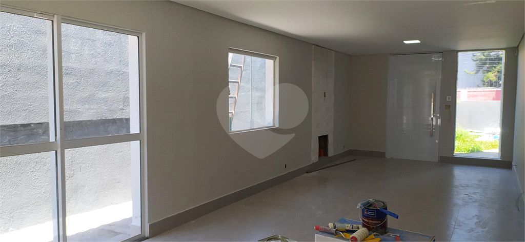 Casa à venda com 3 quartos, 150m² - Foto 4