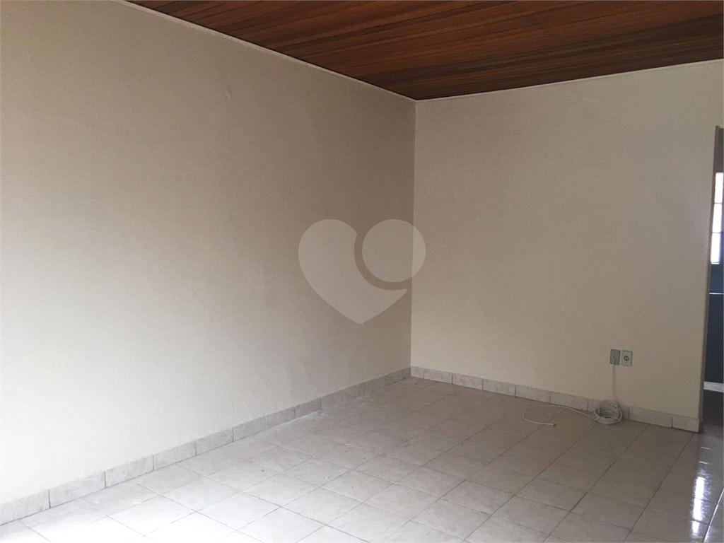 Casa à venda com 2 quartos, 153m² - Foto 11