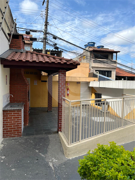 APARTAMENTO em ITAQUERA