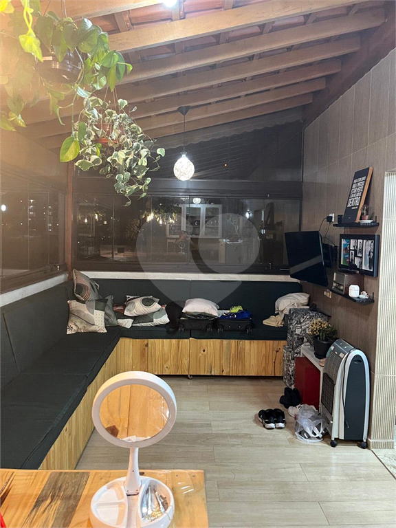 APARTAMENTO em ITAQUERA