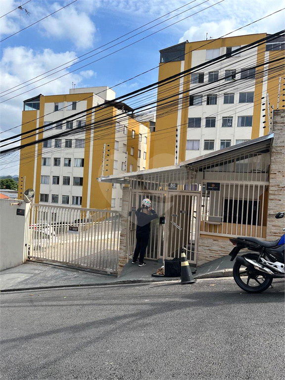 APARTAMENTO em ITAQUERA