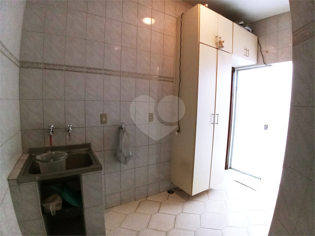 Casa à venda com 3 quartos, 196m² - Foto 26