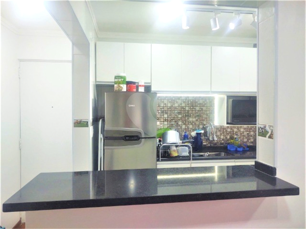 Apto com 38m 1 dorm 1 banheiro com 1 vaga de garagem