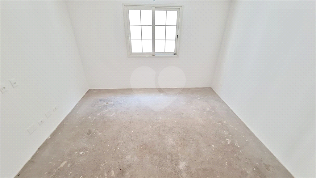 Casa Alto Padrão em Condomínio