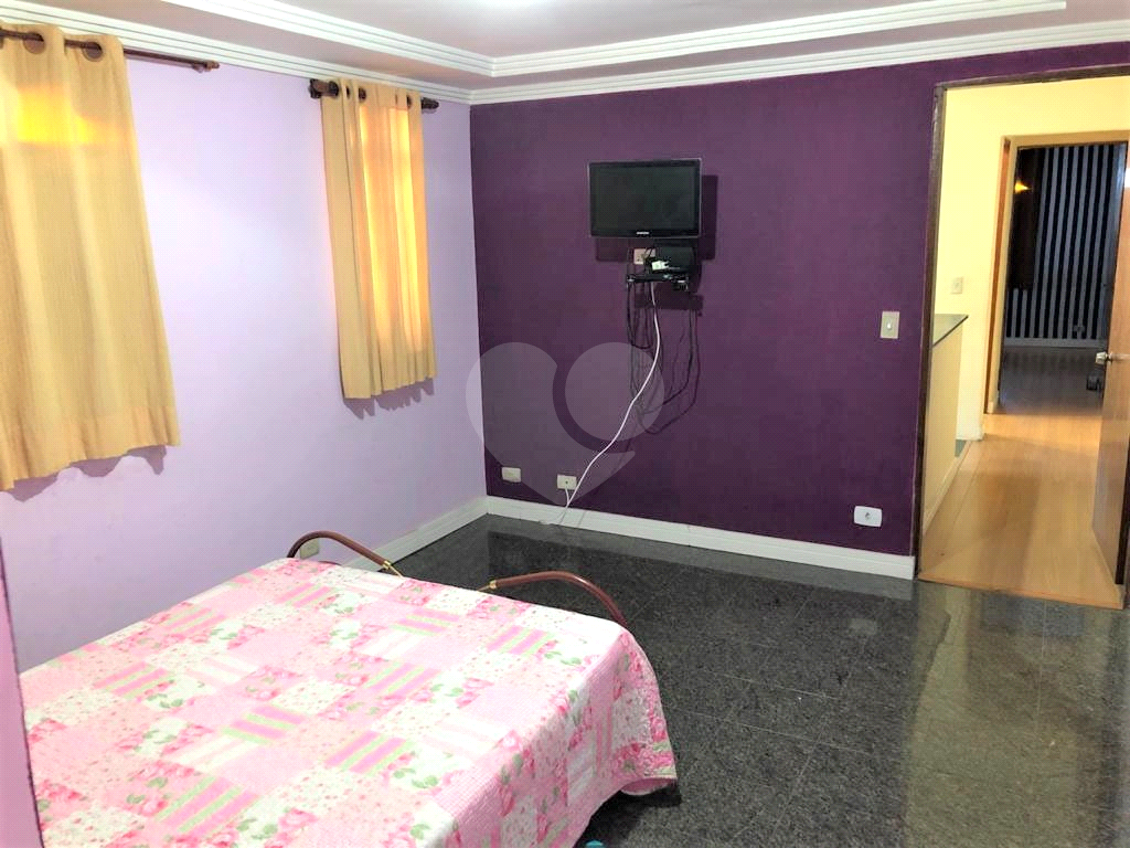 SOBRADO em ITAQUERA