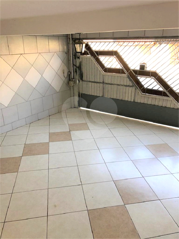 SOBRADO em ITAQUERA