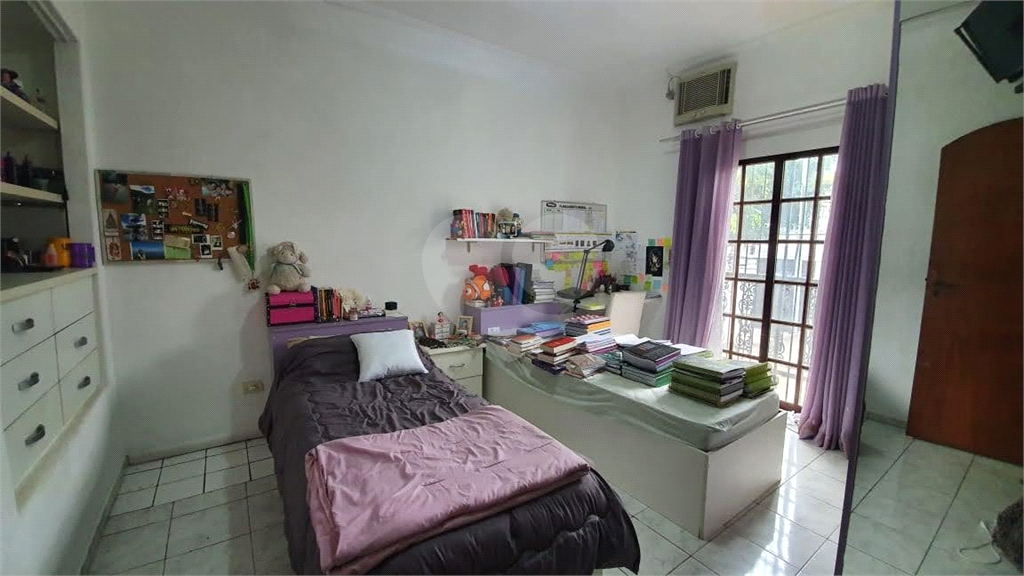 Sobrado à venda com 3 quartos, 250m² - Foto 13