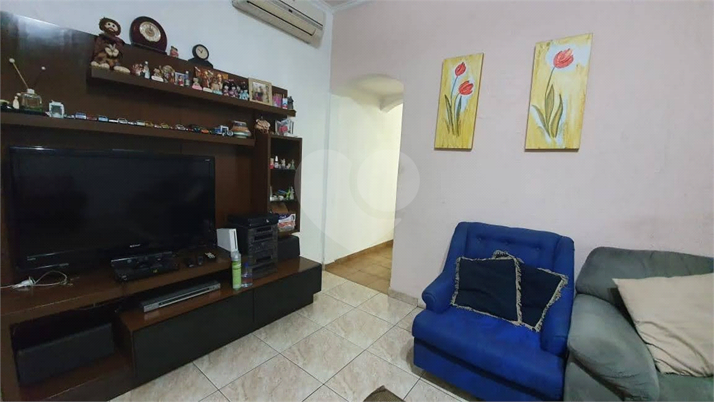 Sobrado à venda com 3 quartos, 250m² - Foto 4