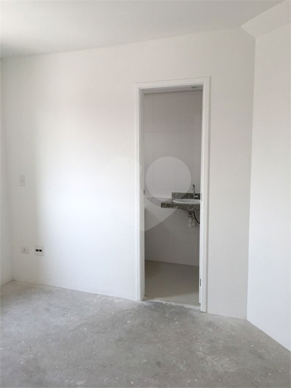 Apartamento à venda e aluguel com 1 quarto, 33m² - Foto 5