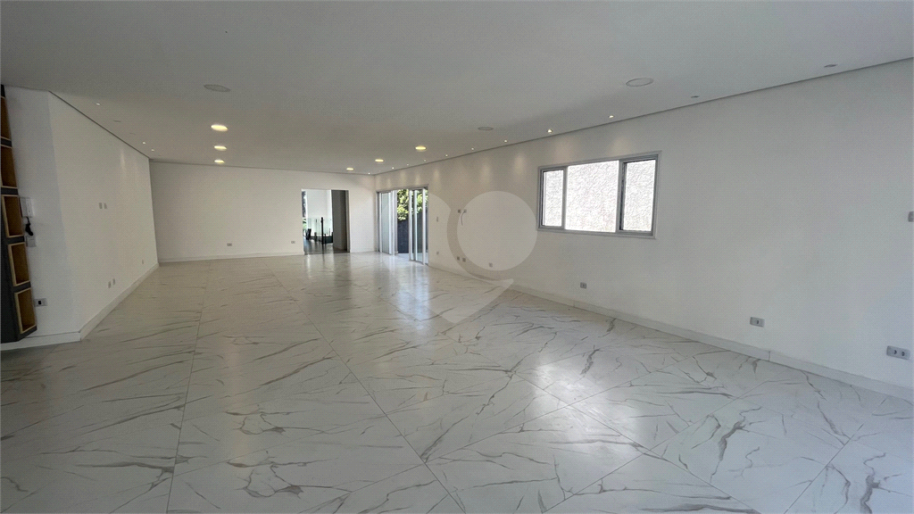 Casa, 4 quartos, 340 m² - Foto 10